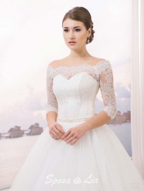 https://www.sposa-lia.com/images/stories/virtuemart/product/110 (2).jpg